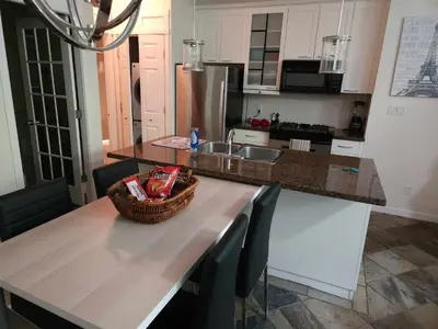Gallery image of 2 bedroom Townhouse in Vancouver