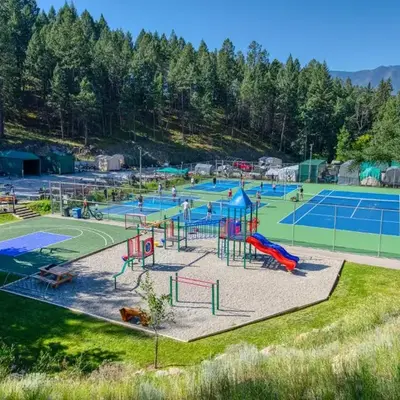 Akiskinook Resort by StayIn