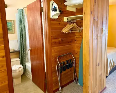 Gallery image of Rocky Mountain Springs Lodge in Radium Hot Springs
