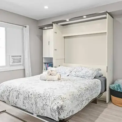 Boutique-Style Studio Unit