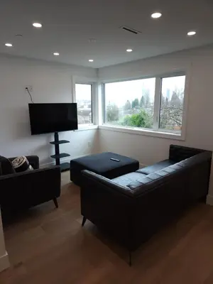 Gallery image of vistaeast 2-Bed Townhouse Rupert st in Vancouver
