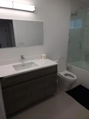 Gallery image of vistaeast 2-Bed Townhouse Rupert st in Vancouver