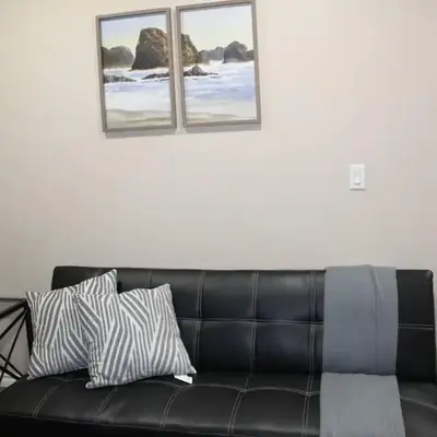 Tranquille pond facing suite