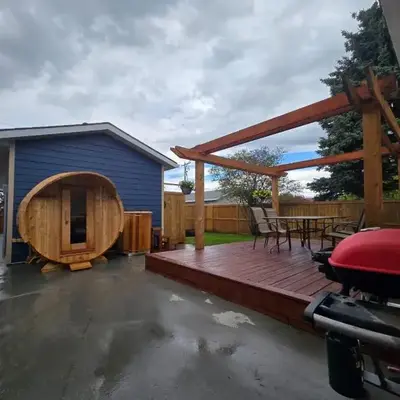 A Little R and R Private Sauna Cold and Hot Plunge