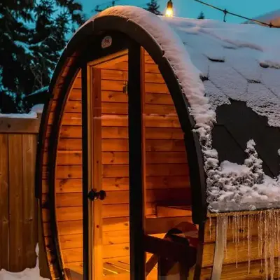 NordicSauna 3 Ensuite baths TheYellowDoorRetreat