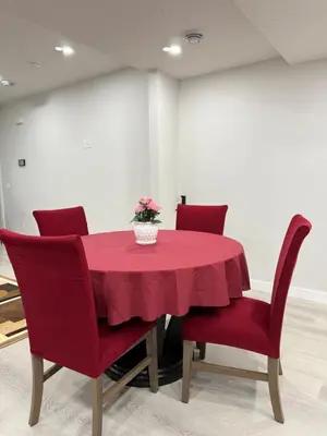 Gallery image of Super house in Calgary