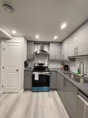Gallery image of Super house in Calgary
