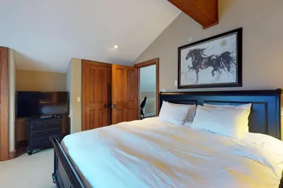 Gallery image of Spyglass 3F in Big White
