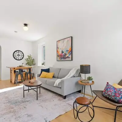 The Sunny 2 Suites 10 Pax Pet Friendly Stay