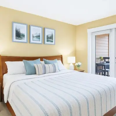 Exciting Rockies 1BR Escape with Hot Tub