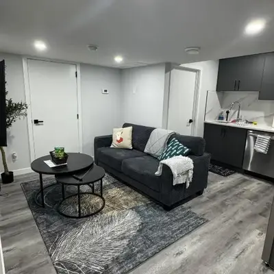 Modern comfort just 20 minutes from the airport