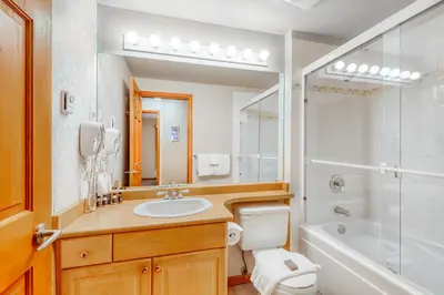 Gallery image of The Lagoons 35 in Whistler