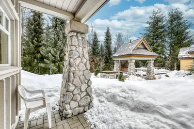 Gallery image of The Lagoons 35 in Whistler