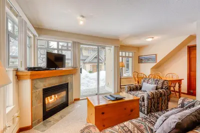 Gallery image of The Lagoons 35 in Whistler