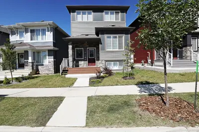 Gallery image of Kinglet 4BR Getaway AC Garage Near WEM DisneyPlus in Edmonton