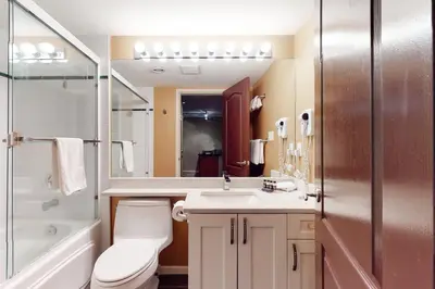 Gallery image of Town Plaza, Unit 302 in Whistler