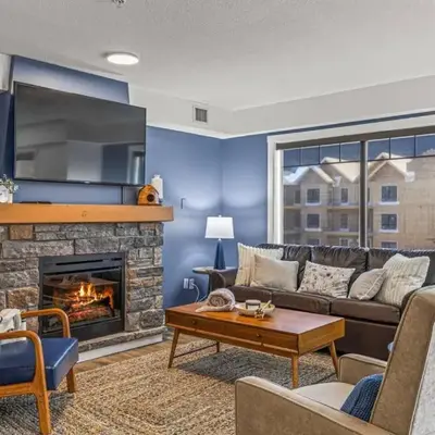 Amazing 3BR Condo With Hot Tub Access and Mtn Views
