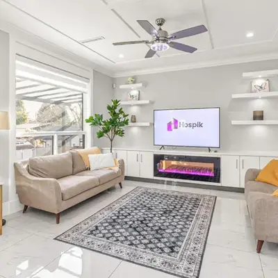 8BR New Spacious Home White Rock HVAC Free Parking