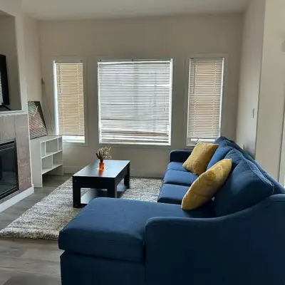 Luxurious & Spacious 4-Bedroom Vacation Home