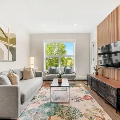 New 2BR in DT Golden with AC