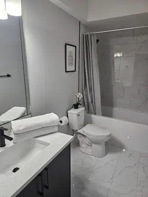 Gallery image of Cozy on Baywater Modern 2 bedroom apartment suite in Airdrie