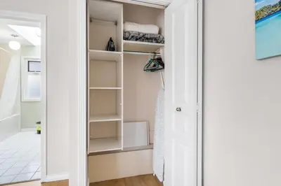 Gallery image of Stylish 1BR Suite with Private Entrance in Richmond in Richmond