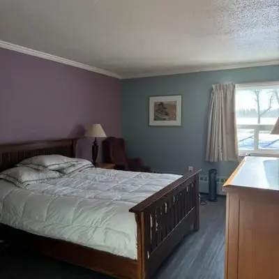 Country Road Motor Inn