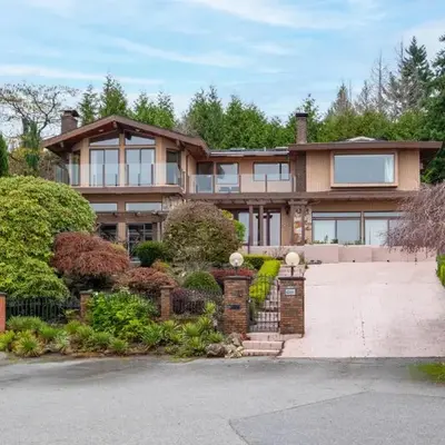 Elegant Cypress Park Villa with Panoramic Ocean View