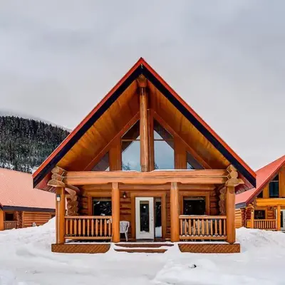 Beautiful Cottage In The Heart Of The Rockies