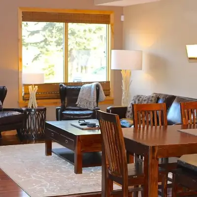 Luxury Canmore Vacations
