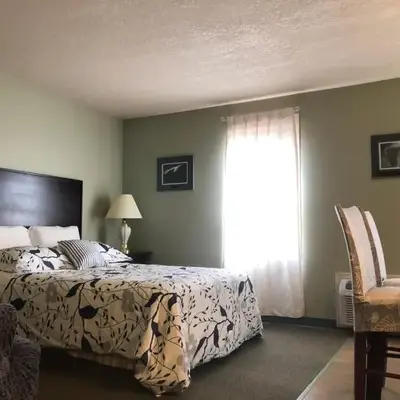 Eagles Nest Lodging