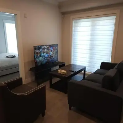 Vancouver Townhouse 2 Queen Beds Kitchen Street Parking - Perfect for Families