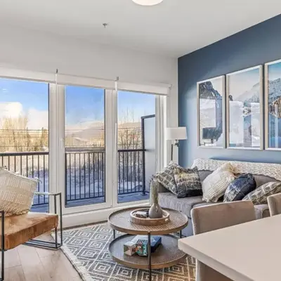 Cozy 2BR apartment in Golden near DT
