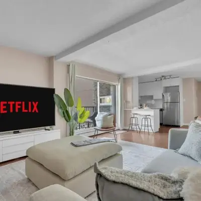2B 17 Ave King Suite