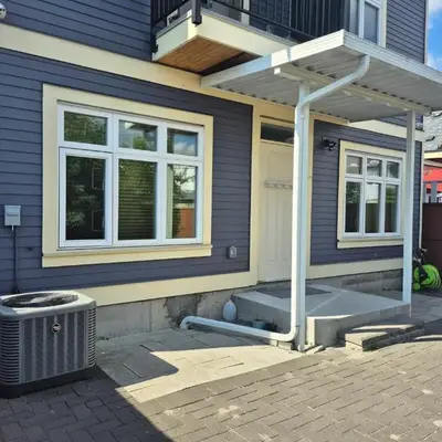Entire ground floor 2 Baths 3 Beds Full Privacy