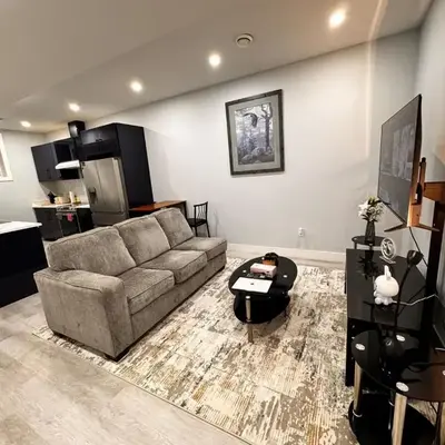 Private 1BR Basement Suite in NE Calgary