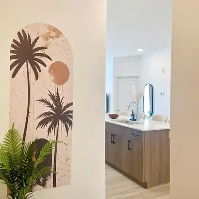 A Touch of the Tropics-Cozy Warm 2BR Stay
