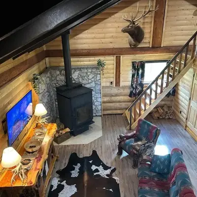 The Yellowstone cabin - part of Bear Creek Cabins