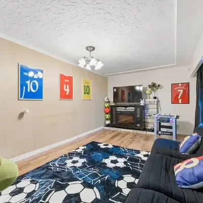 Ultimate FIFA House 5BR with Games