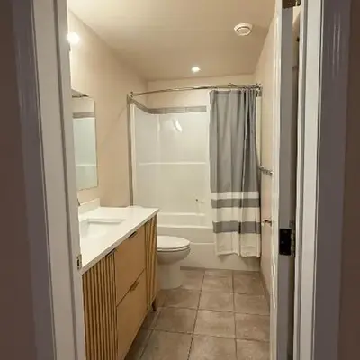 Private suite in Niven