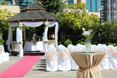a gazebo with a table in front of it at Executive Suites Hotel & Conference Center, Metro Vancouver in Burnaby