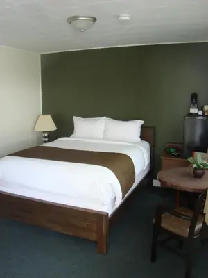 Gallery image of Paddock Inn in Coleman