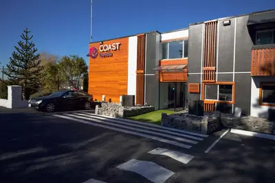 a car parked in front of a fast food restaurant at Coast Metro Vancouver Hotel in Burnaby