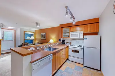 Gallery image of Glacier's Reach 115b in Whistler