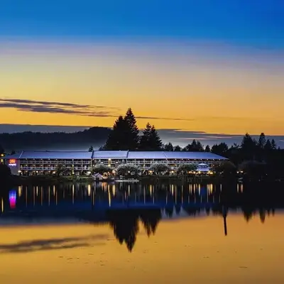 Inn on Long Lake