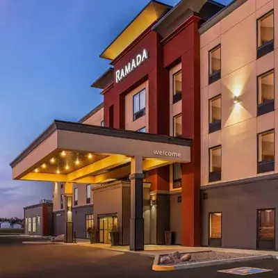 Ramada by Wyndham St Paul AB