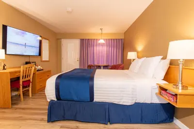 Gallery image of Ocean Crest Motel in Qualicum Beach