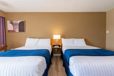 Gallery image of Ocean Crest Motel in Qualicum Beach