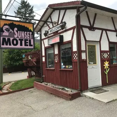 Sunset Motel