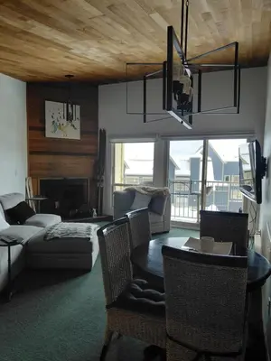Gallery image of Village Center 2 bedroom Condo in Big White